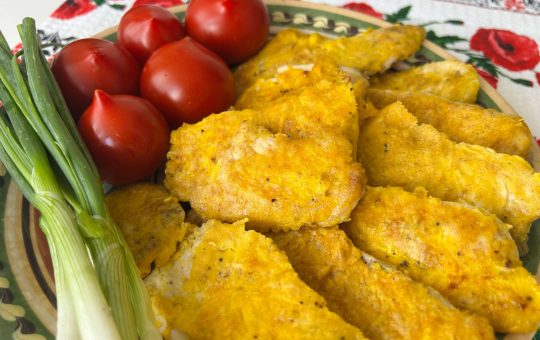 Биточки (курячі, індичі, свинячі)