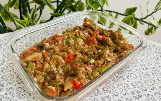 Auberginen-Kaviar (ungebraten)