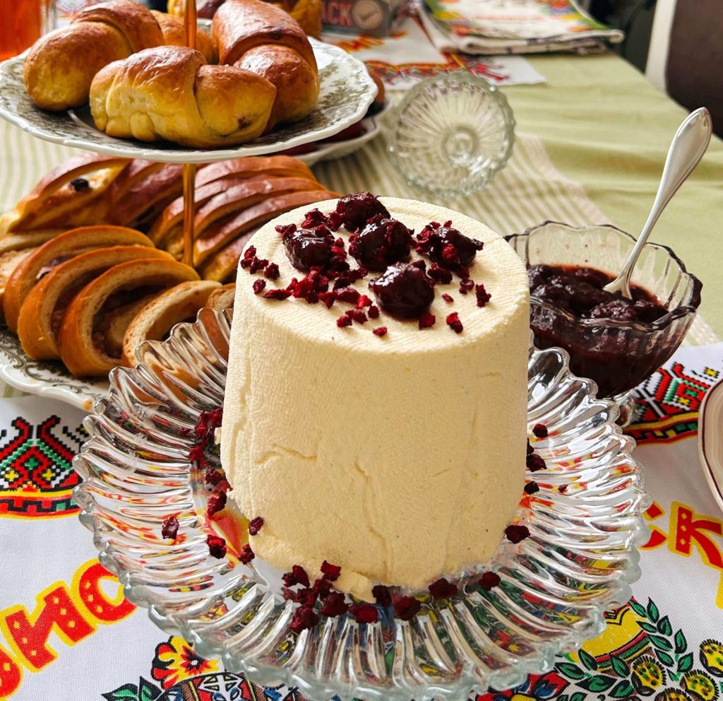 Сирник по-ясківськи і на Великдень