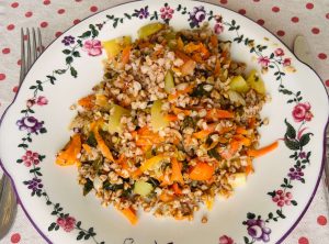 Гречка (булгур, сочевиця) з овочами