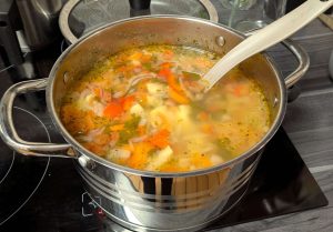 Супчик овочевий з вермішеллю