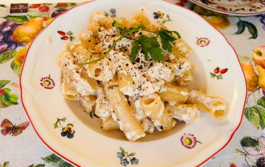 Pasta mit Sahne-Käse-Soße